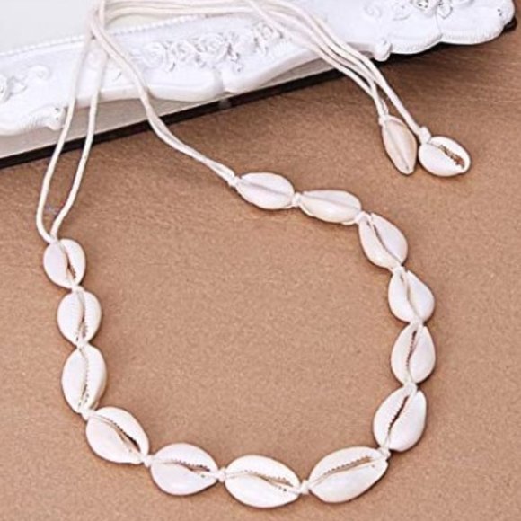 Natural Cowrie Shell Choker Necklace NEW in Box - Picture 2 of 8